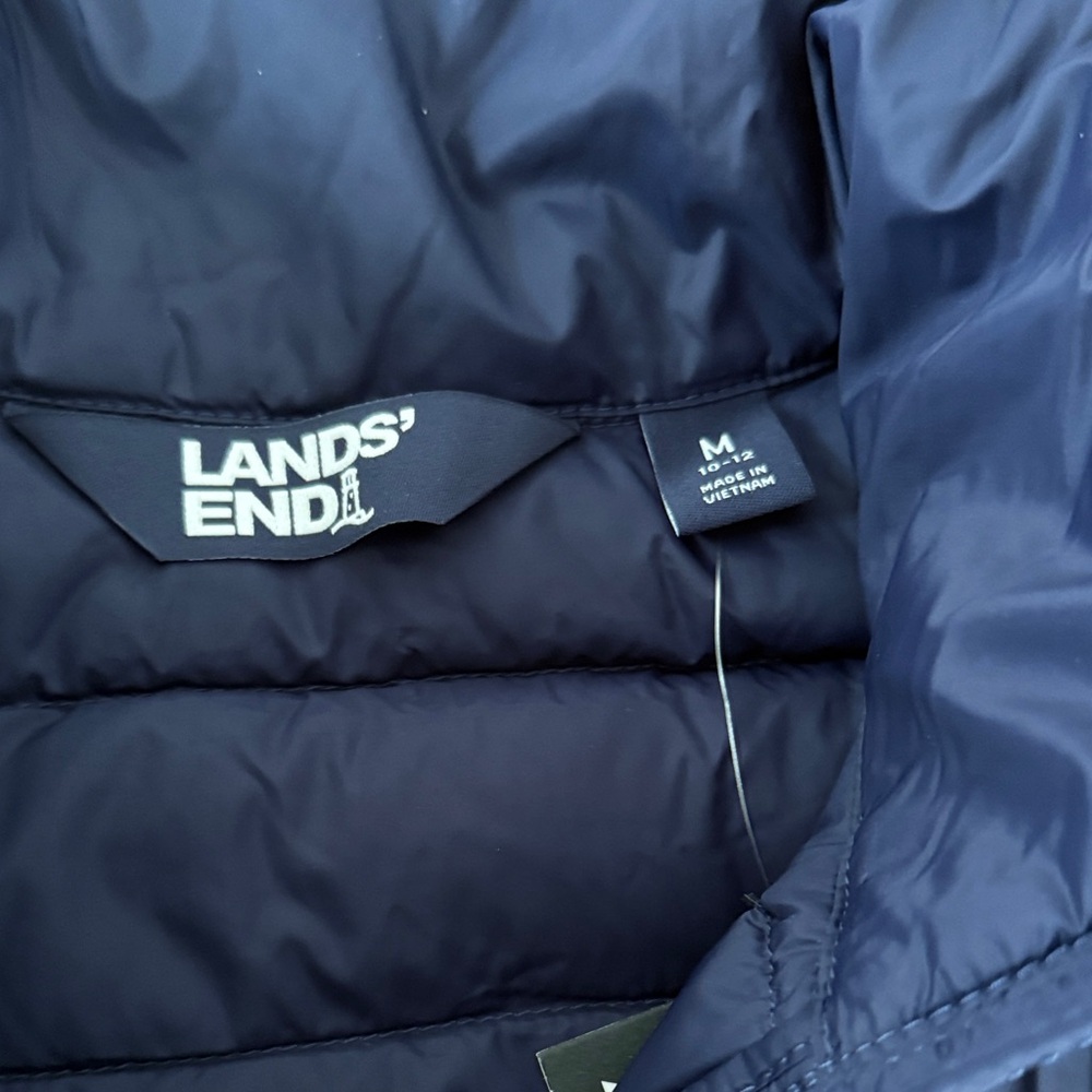 Lands' End Women’s Wanderweight Packable Down Vest - Picture 2 of 4